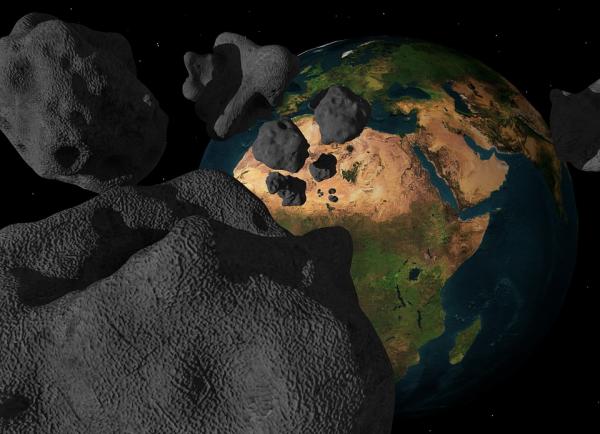 Астероид размером с Букингемский дворец приближается к Земле с огромной скоростью