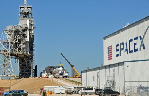 Компания SpaceX отменяет запуск ракеты из-за «странного» поведения двигателя
