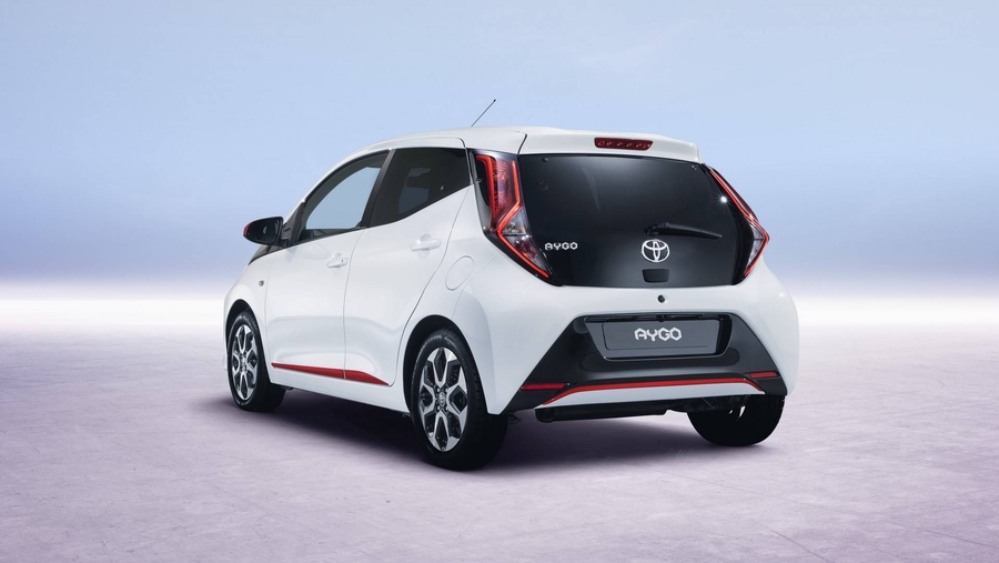 Toyota рассекретила обновлённый ситикар Aygo