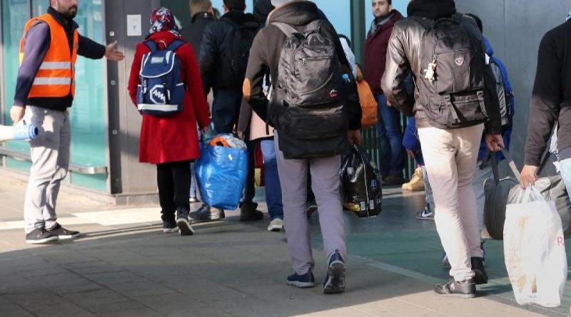 «Германия слишком скучна»: сирийские беженцы возвращаются домой