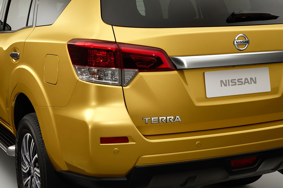 Nissan раскрыл новый рамный внедорожник Terra