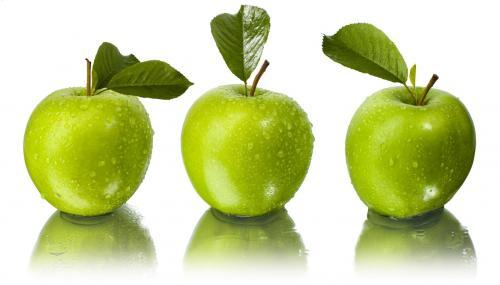 Ученые: Яблоки помогают людям избавиться от приступов астмы и запоров вместе с другими заболеваниями