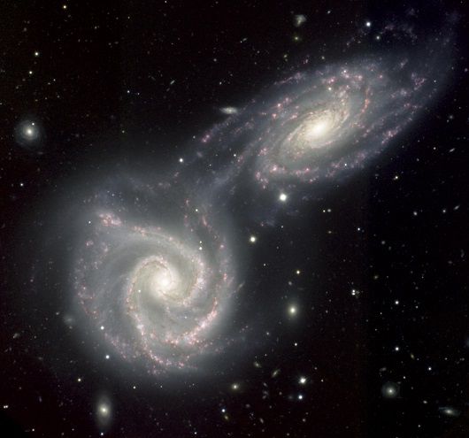 «Разбегающиеся» галактики ставят под сомнение парадигму Эйнштейна