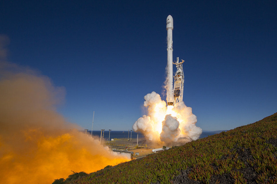 Ракетоноситель Falcon9 был запущен на геостационарную орбиту
