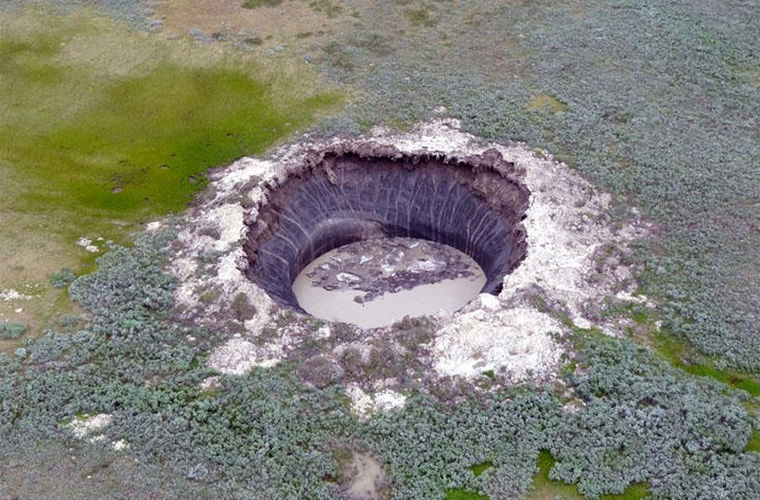 Раскрыта тайна взрывающихся кратеров на Ямале