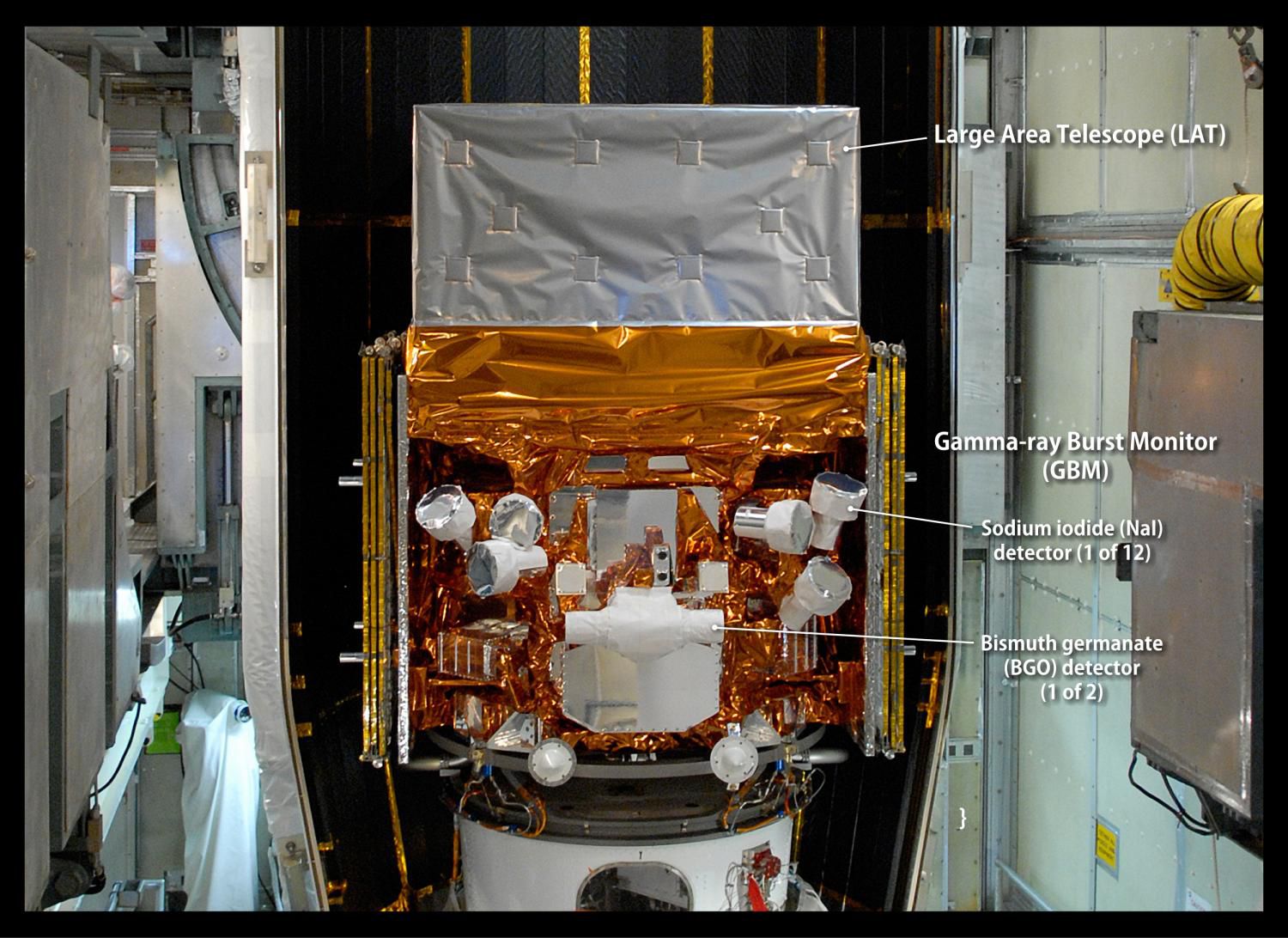 Космический гамма-телескоп "Ферми" готов искать источники гравитационных волн