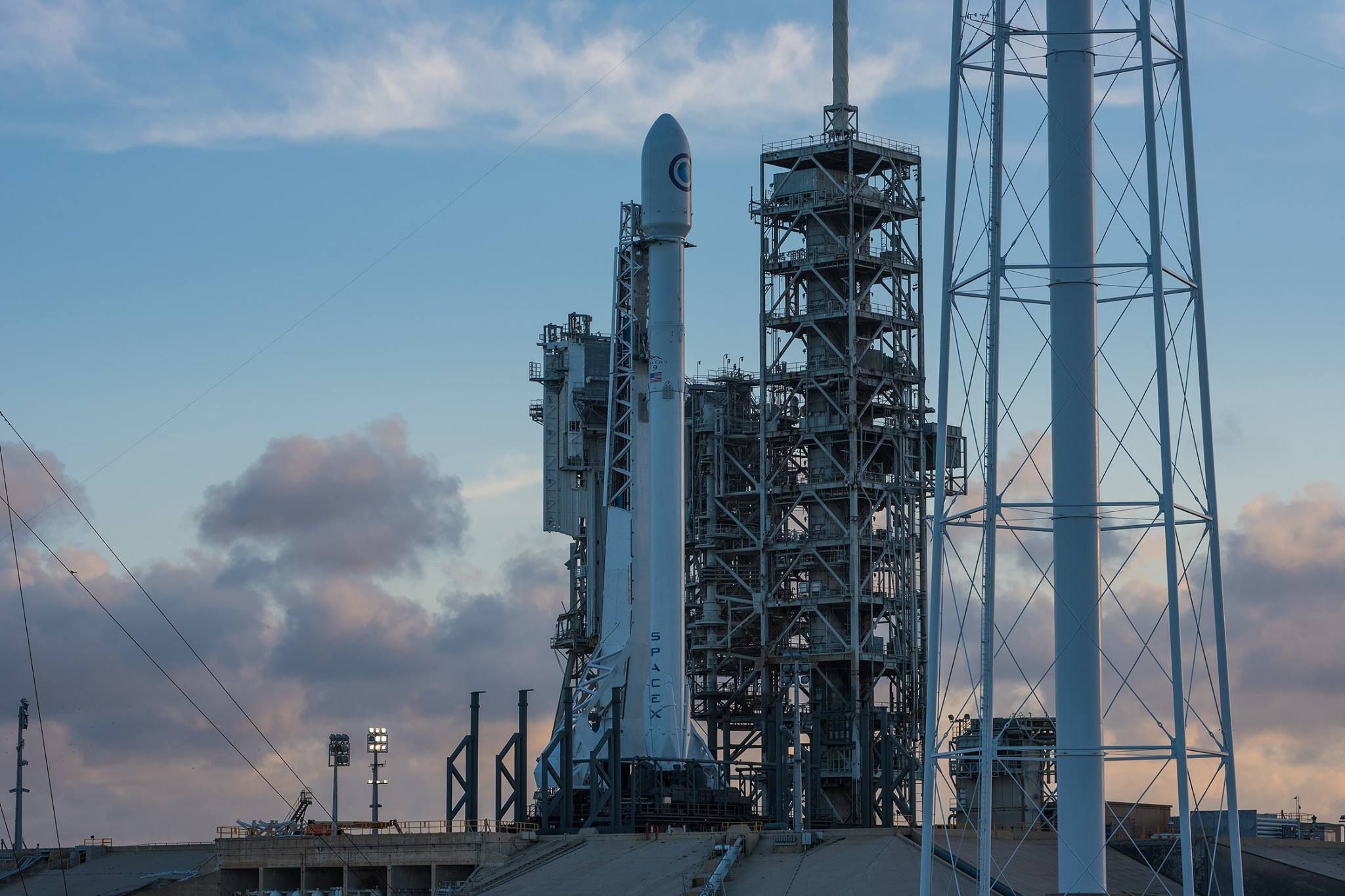 SpaceX сегодня произведет запуск американского разведывательного спутника