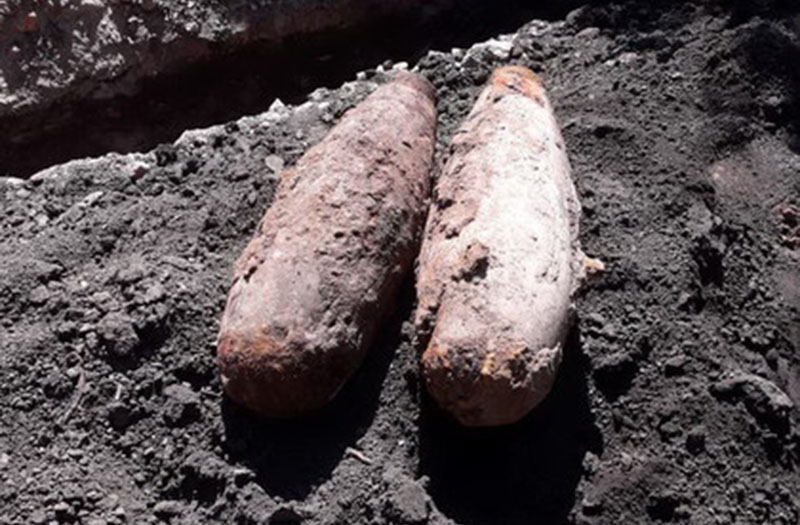 Житель Харьковской области откопал в своем дворе две бомбы времен Второй мировой войны
