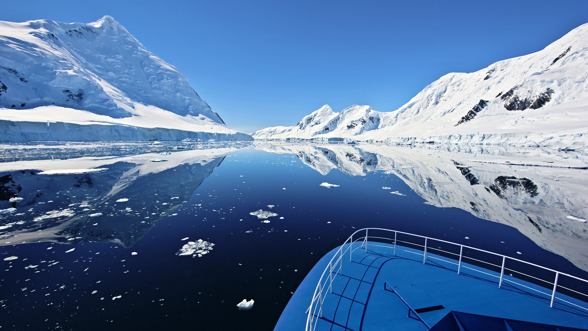 Странные звуки из ледяной скважины в Антарктиде ставят ученых в тупик