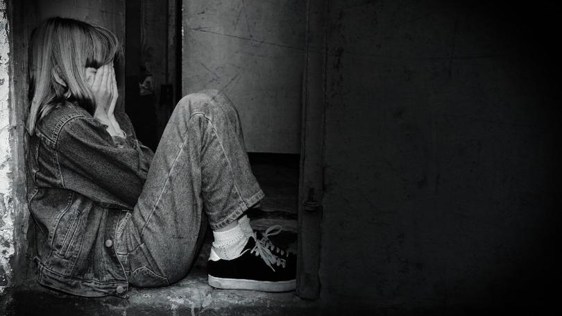 Шокирующий случай: в Индии 5 подростков изнасиловали 8-летнюю девочку