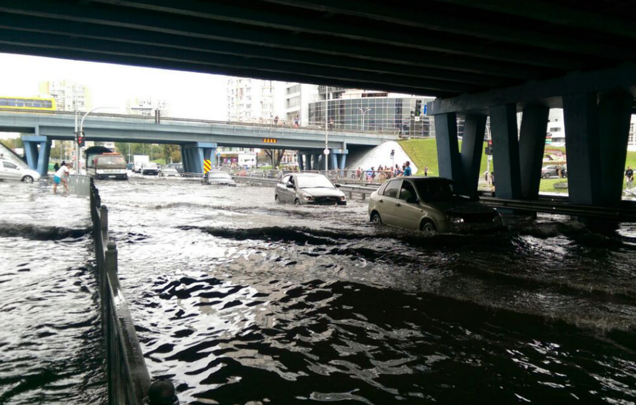 В Киеве снова потоп (видео)