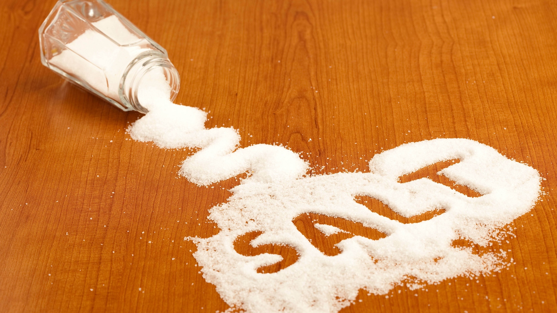 Все наоборот: ученые выяснили, что соль не вредит оргнизму