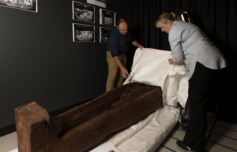Египетский гроб открыли спустя тысячу лет: что скрывала мумия