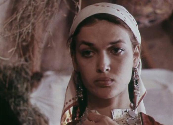 «Спилась, ушла в монастырь»: куда пропала красавица Матлюба Алимова
