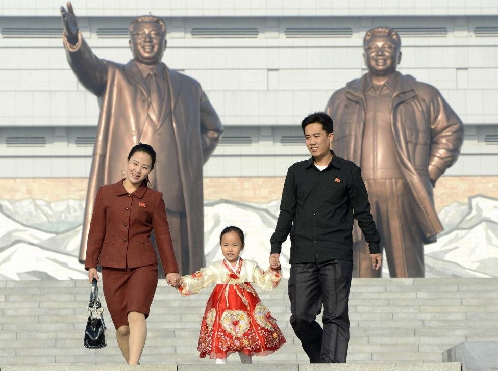 Почему женщины в Северной Корее никогда не толстеют и отдают своих детей в 2 недели?