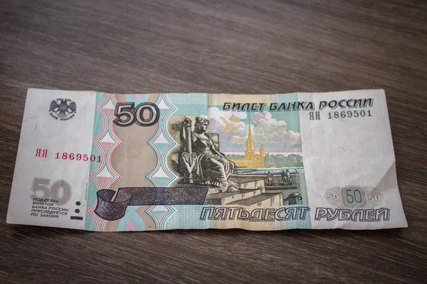 Секретные «фишки» рубля о которых знают единицы: что изображено на купюрах